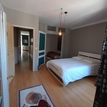 Tulle : Bel Appartement Lumineux En Centre Ville Εξωτερικό φωτογραφία