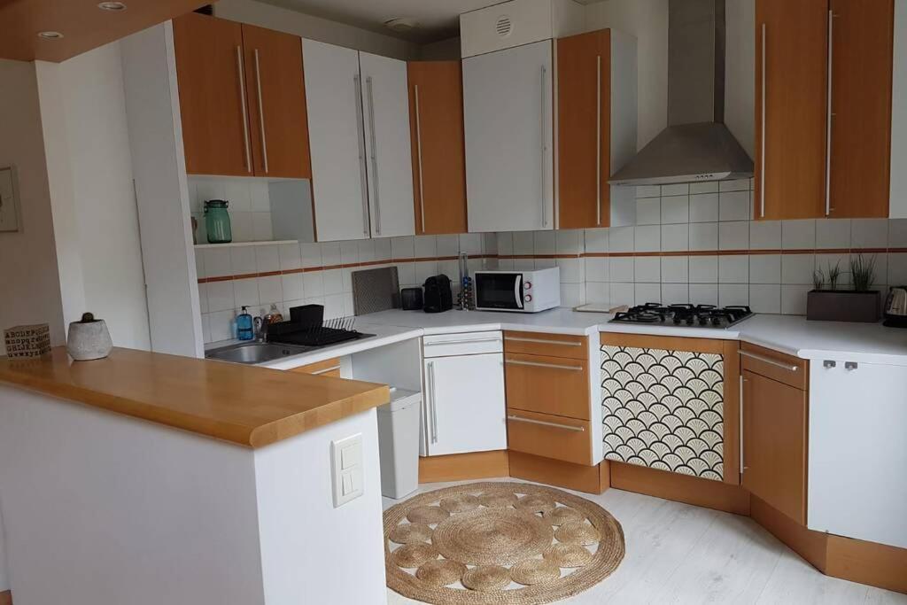 Tulle : Bel Appartement Lumineux En Centre Ville Εξωτερικό φωτογραφία